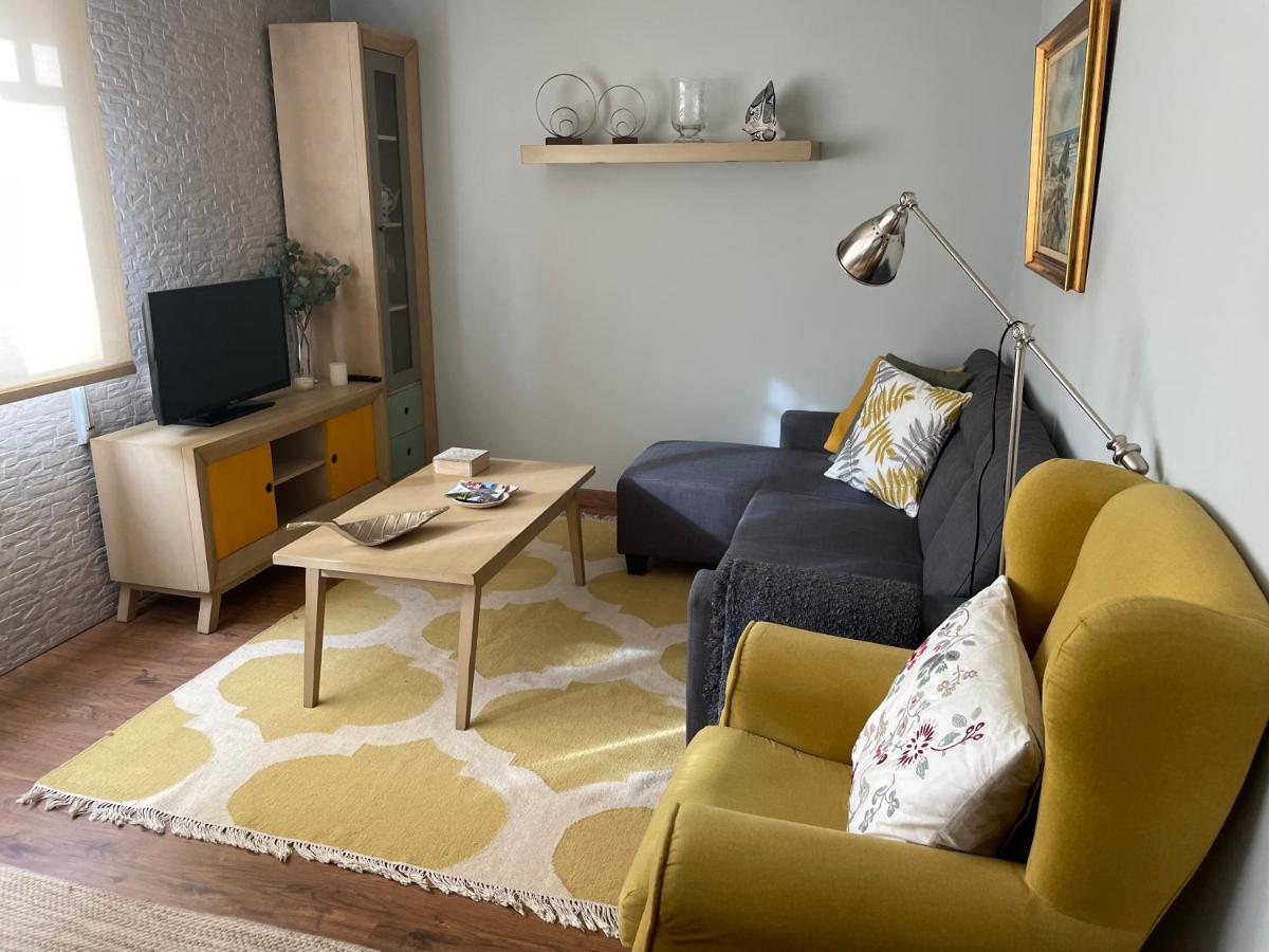 En El Centro De Viveiro Apartment